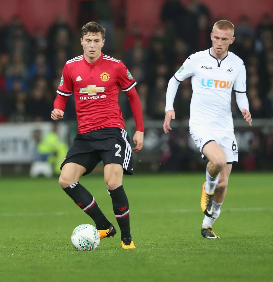 的表现吸引 的表现吸引