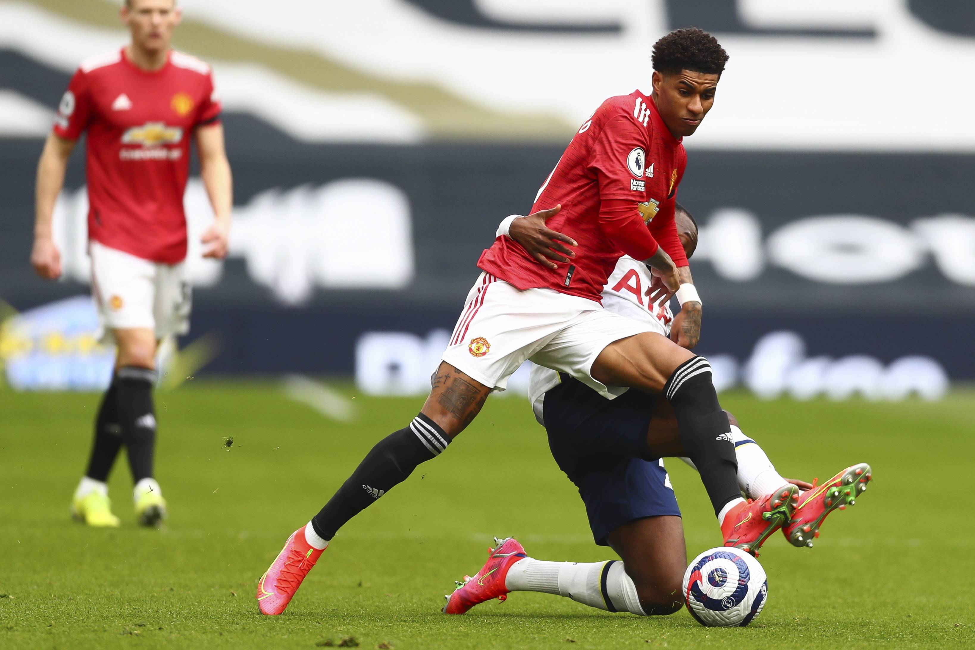 也增加了球 也增加了球