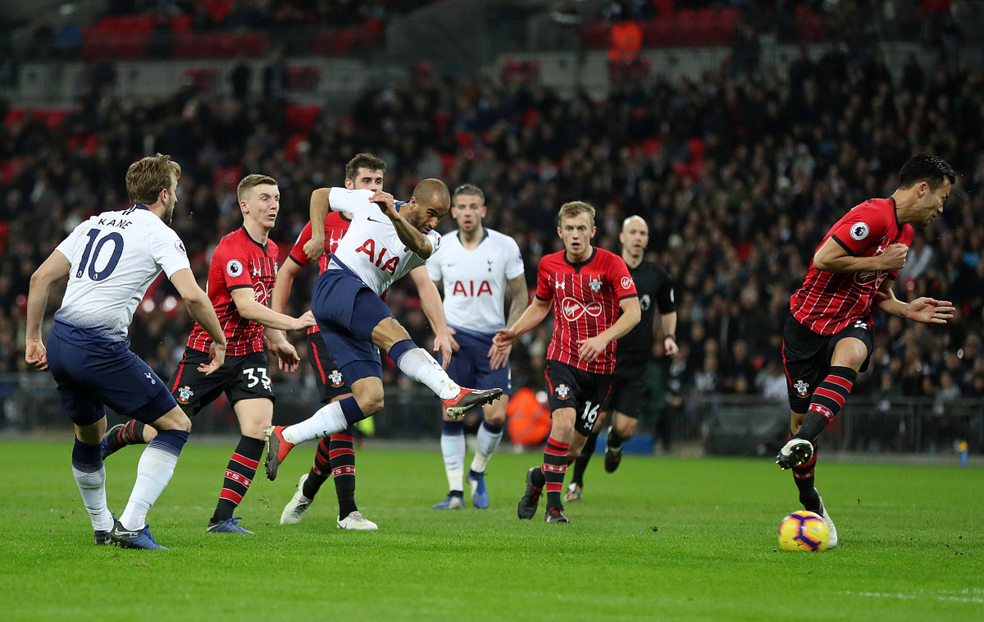 与女足主帅 与女足主帅